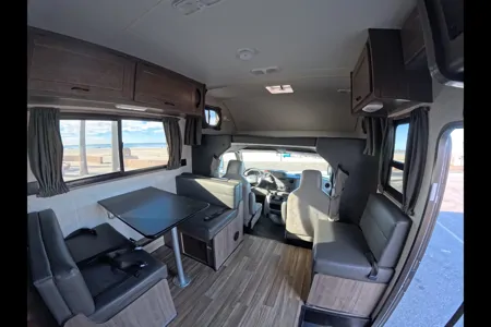 Cliff - Your California Getaway | Fully Stocked Kitchen & Camping