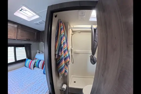 Cliff - Your California Getaway | Fully Stocked Kitchen & Camping