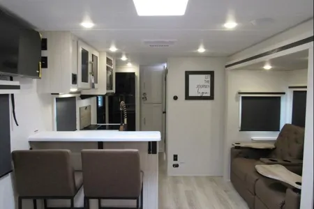 Peter's Forest River Surveyor legend 202RBLE Travel Trailer