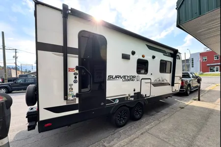 Peter's Forest River Surveyor legend 202RBLE Travel Trailer