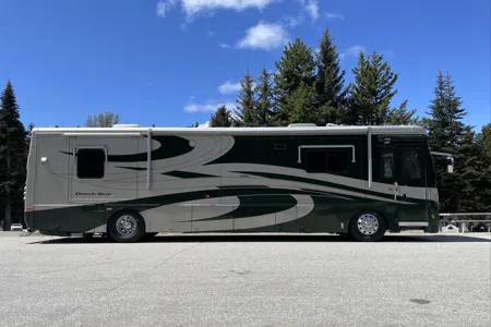 Rob's Newmar Dutch Star Class A