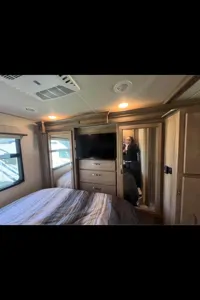 Ian's Jayco Precept 29V Class A