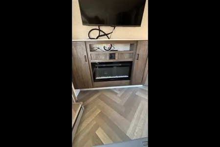 2022 Cruise Lite 28VBXL Travel Trailer