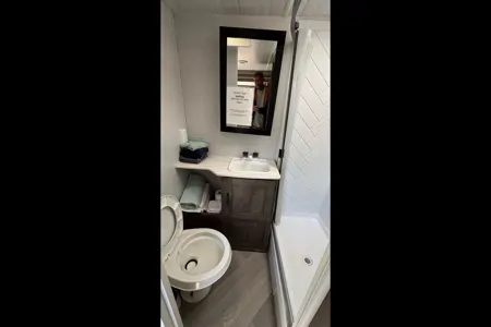 2022 Cruise Lite 28VBXL Travel Trailer