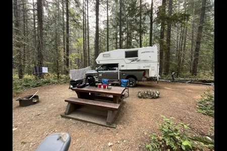 Hans's Northern Lite truck camper