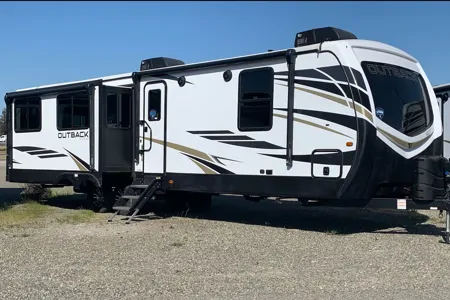 Retreat in style. 2021 Outback