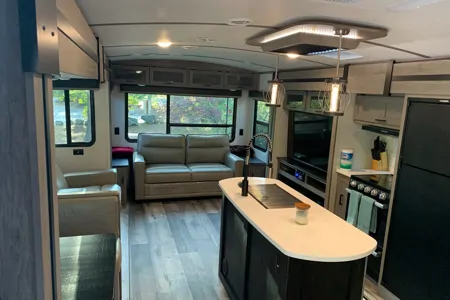 Retreat in style. 2021 Outback