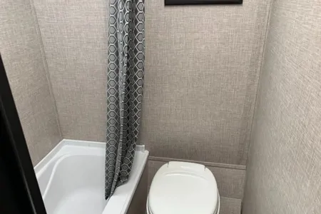 Your 17 Foot Home On The Go