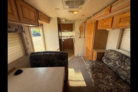☀️ Solaris for Free Spirits & Young Explorers  [Affordable RV+Extra Time+Battery]
