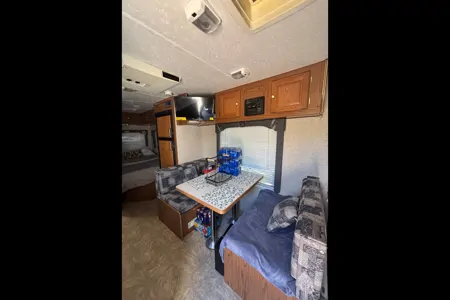 Daisy’s Forest River Salem lite Travel Trailer