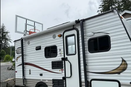 Viking 17ft BH Travel Trailer