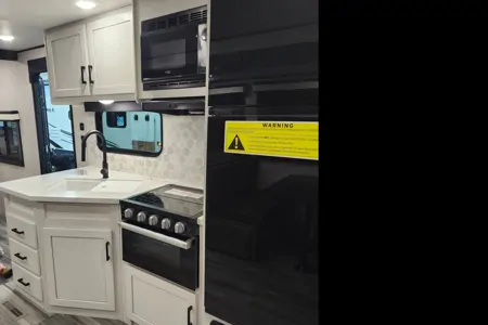 Comsasco Staycation Station