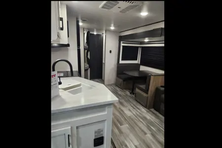 Comsasco Staycation Station