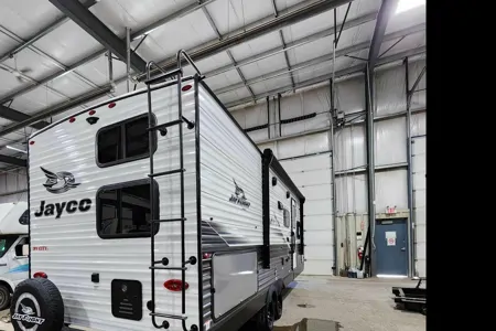 Comsasco Staycation Station