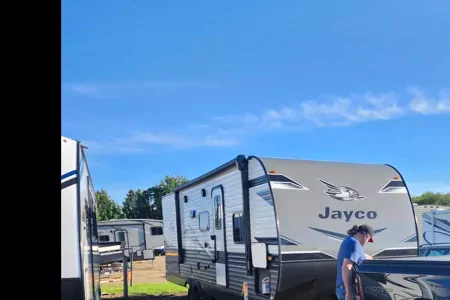 Comsasco Staycation Station