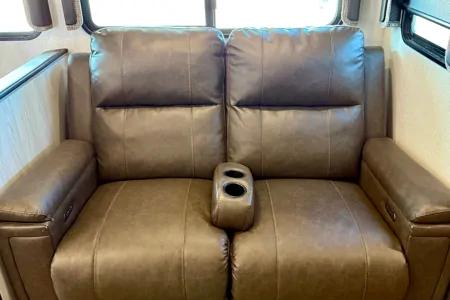 Montana High Country 335BH Fifth Wheel