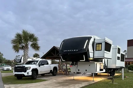 Brinkley 3610 Z Fifth Wheel