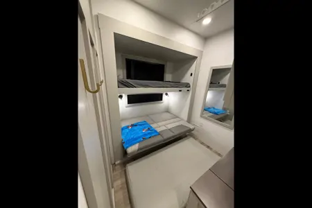 Brinkley 3610 Z Fifth Wheel