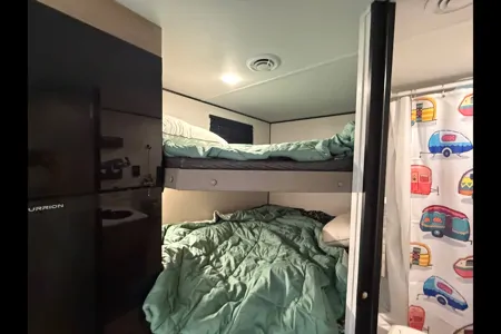 Steven's Coleman Cm25b25 Travel Trailer