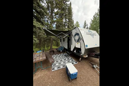 Brand new lightweight Glamping unit for 2 adults (+2kids)