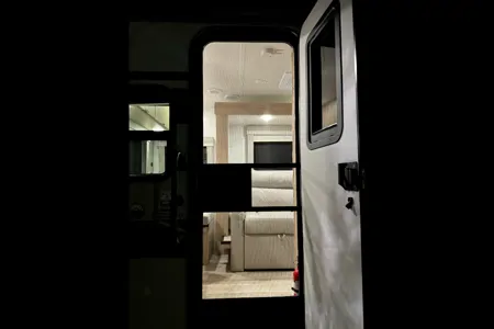 2024 Winnebago Micro Minnie Travel Trailer