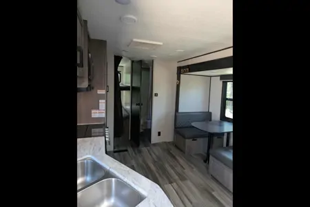 The Getaway with Curtis's Starcraft Autumridge Travel Trailer