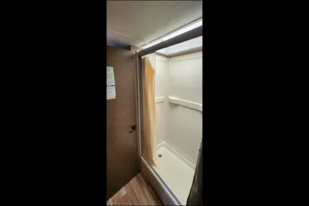 Thor Motor Coach Majestic 28A Class C