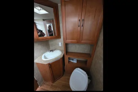 Grey Wolf Travelling Den