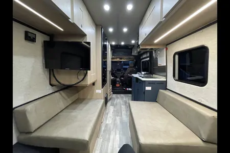 Vincent VanGo ~ Roadtrek Play + Slumber Class B