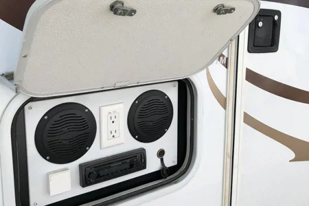 Jeff n Laura’s Fleetwood Tioga Montara