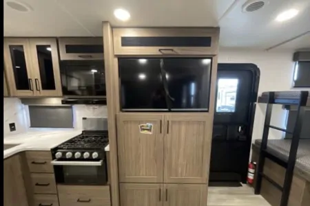 Classy Alliance RV Delta 251BH Travel Trailer LOADED