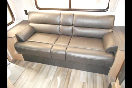 SDRV Rentals Forest River 27BHC Travel Trailer