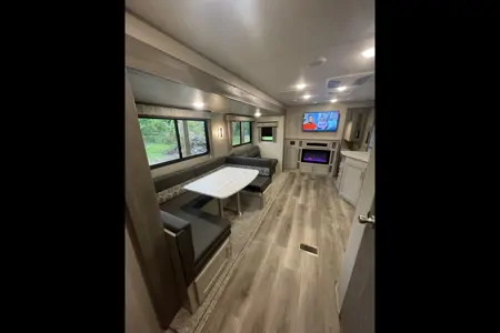 Catalina Coachman Travel Trailer