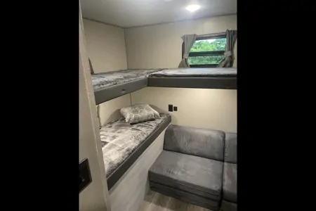 Catalina Coachman Travel Trailer