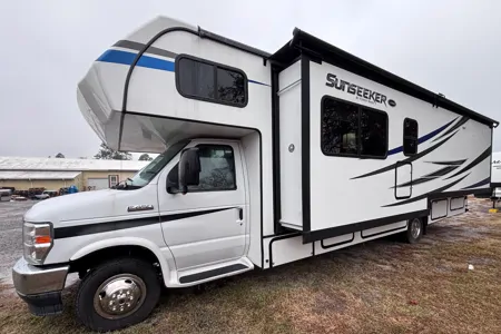 Forest River Sunseeker LESC1908