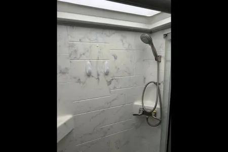 Forest River Sunseeker LESC1908