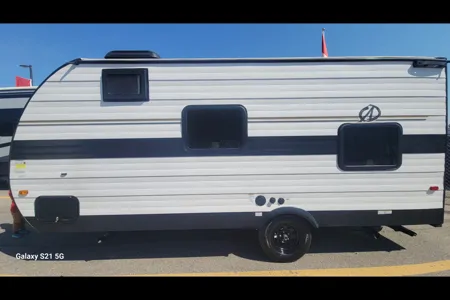 David's Cruiser RV Avenir 17bhc Travel Trailer