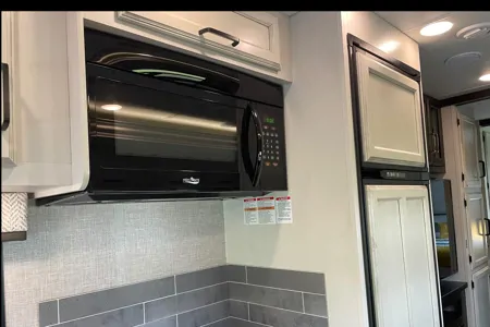 Ustacyia's Jayco Greyhawk 30Z Class C