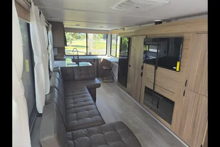 CalvinAngela's Salem View Travel Trailer