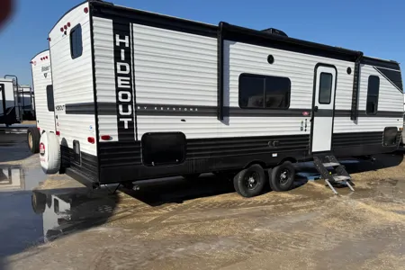 Reynold's Keystone Hideout 262BH Travel Trailer