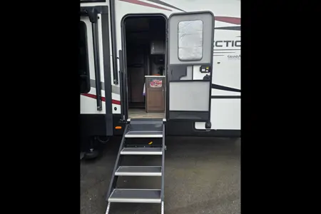 Manny's Grand Design Reflection 311BHS Fifth Wheel