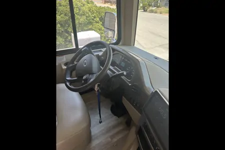 Birgit's Thor Motor Coach Hurricane Class A