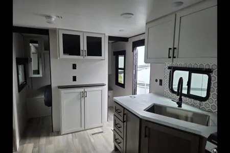 *BRAND NEW**Open Range Conventional 26BHS Travel Trailer*bunk beds*