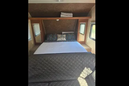Happy Glamper Camper