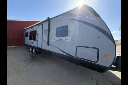 Barry's Dutchmen Aerolite Travel Trailer