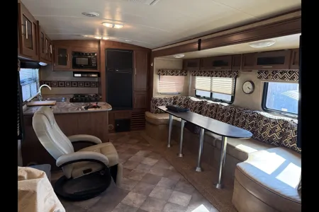 Barry's Dutchmen Aerolite Travel Trailer