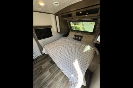 Adventure in Comfort: Rent the Keystone Cougar - SLMO1453