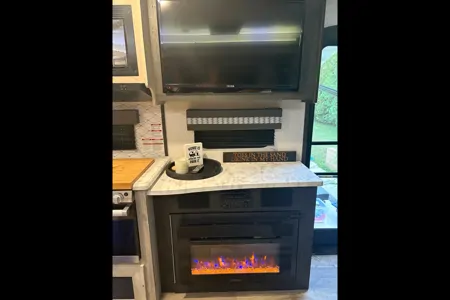 Jessie & Jeff’s 2021 KZ Connect Travel Trailer