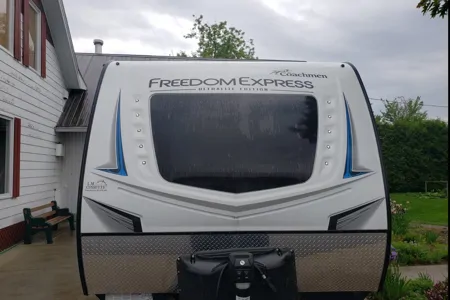 IBB Coachmen freedom express 246 RKS Travel Trailer