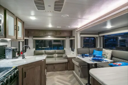 PM Forest River Salem Cruise Lite Travel Trailer